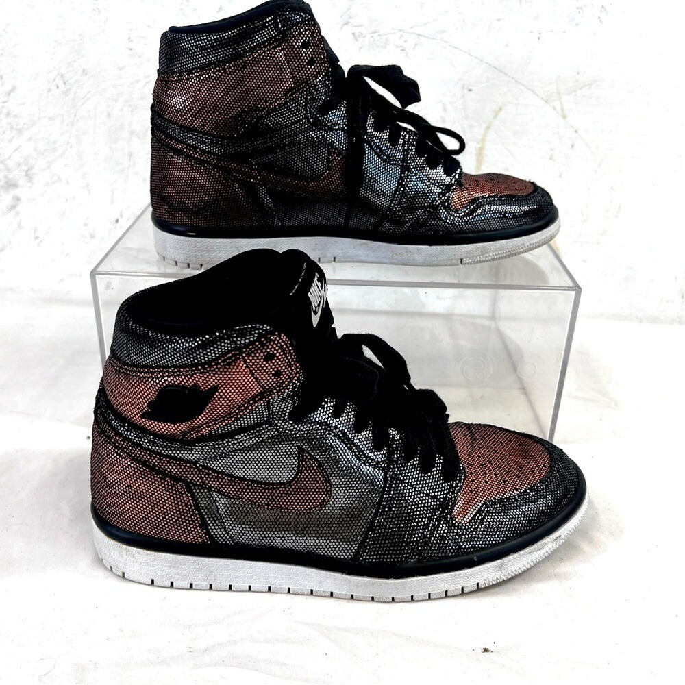 Nike Air Jordan 1 Retro High OG Fearless CU6690-006 Women's 8.5